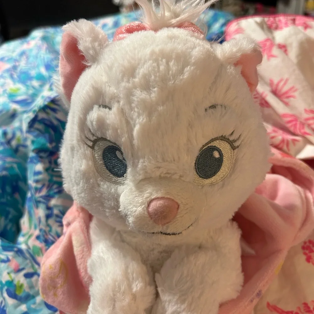 Disney Marie plush Toy with hood - Picture 3 of 5